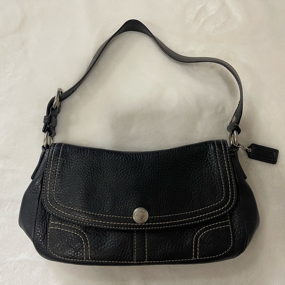 Vintage Coach Black Pebbled Leather Shoulder Bag